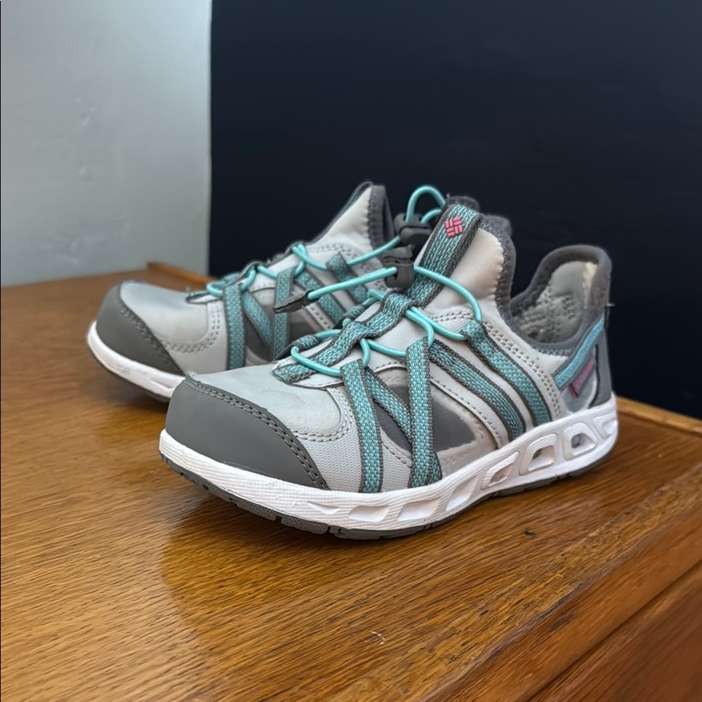 Columbia Gray and Teal Sneakers